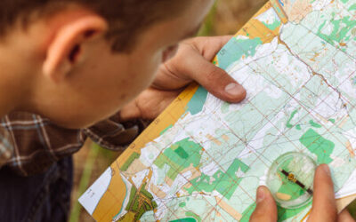 Outdoor Explorers:  GPS-Map-Compass